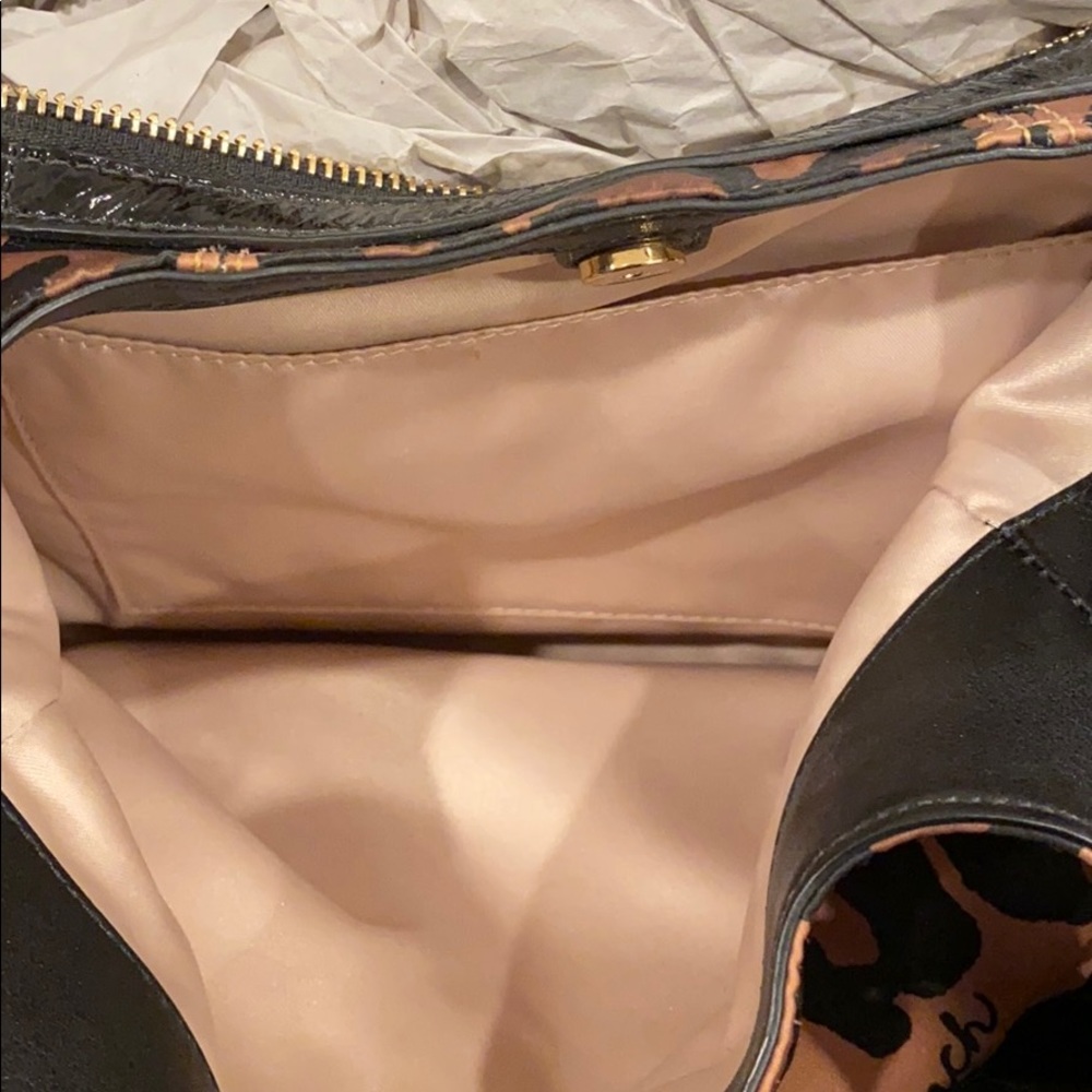 Coach leopard purse - Picture 4 of 7